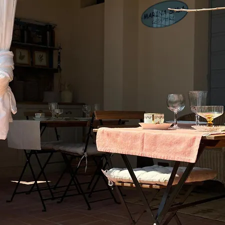 Oda ve Kahvaltı La Pausa Portoferraio