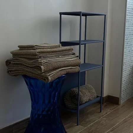 Oda ve Kahvaltı La Pausa