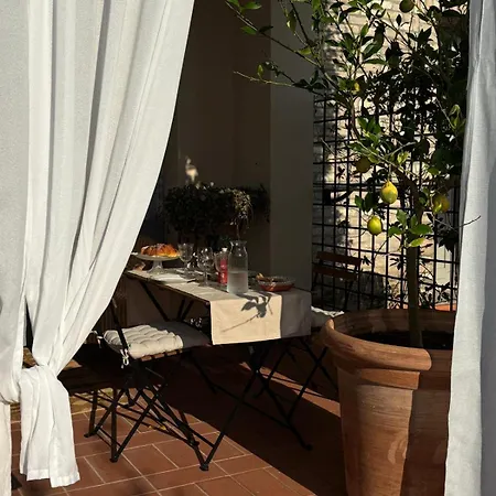 ベッド・アンド・ブレックファスト La Pausa 3*